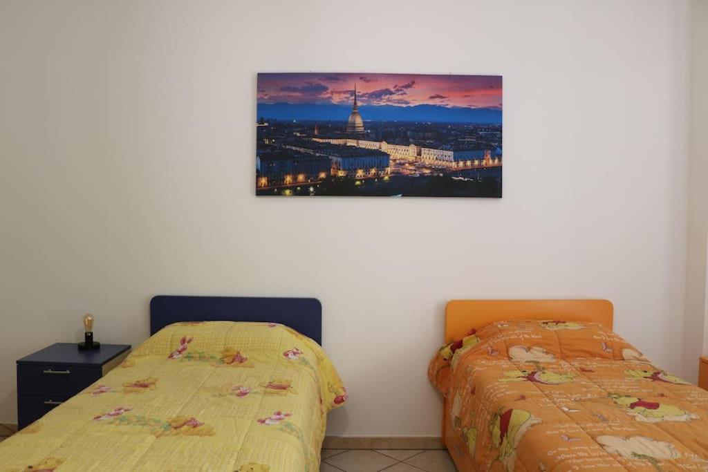 Appartamento Officium Su Piazzetta Torino Esterno foto